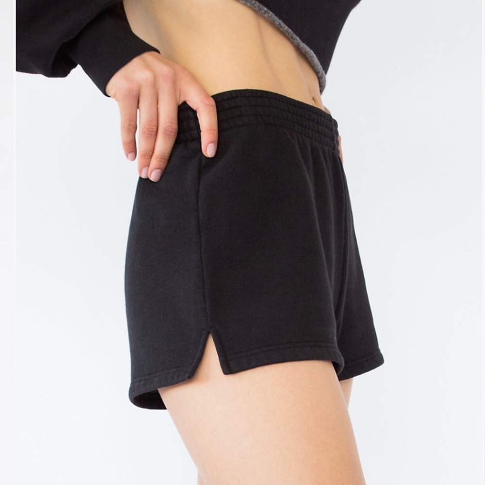 TNA Cozy Fleece Perfect 2” Sweatshort